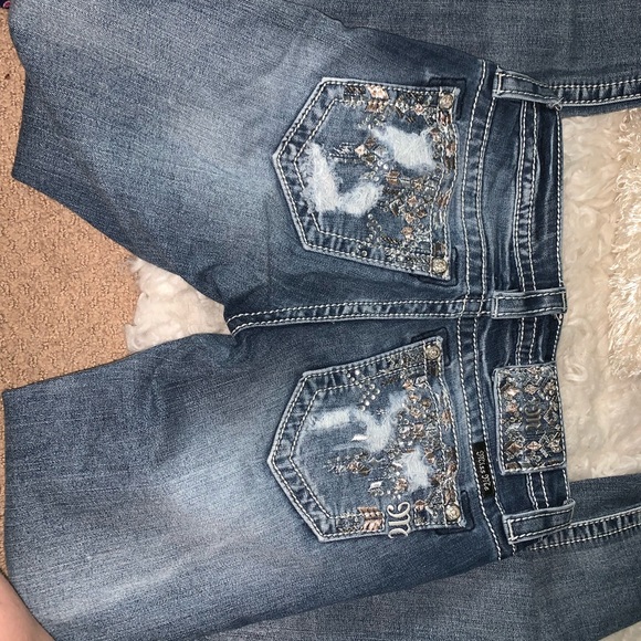 Miss Me Jeans! - Picture 2 of 3